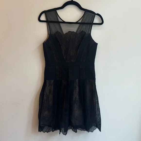 bcbg black lace cocktail dress Lace Bodice Chiffon Rufle Gown